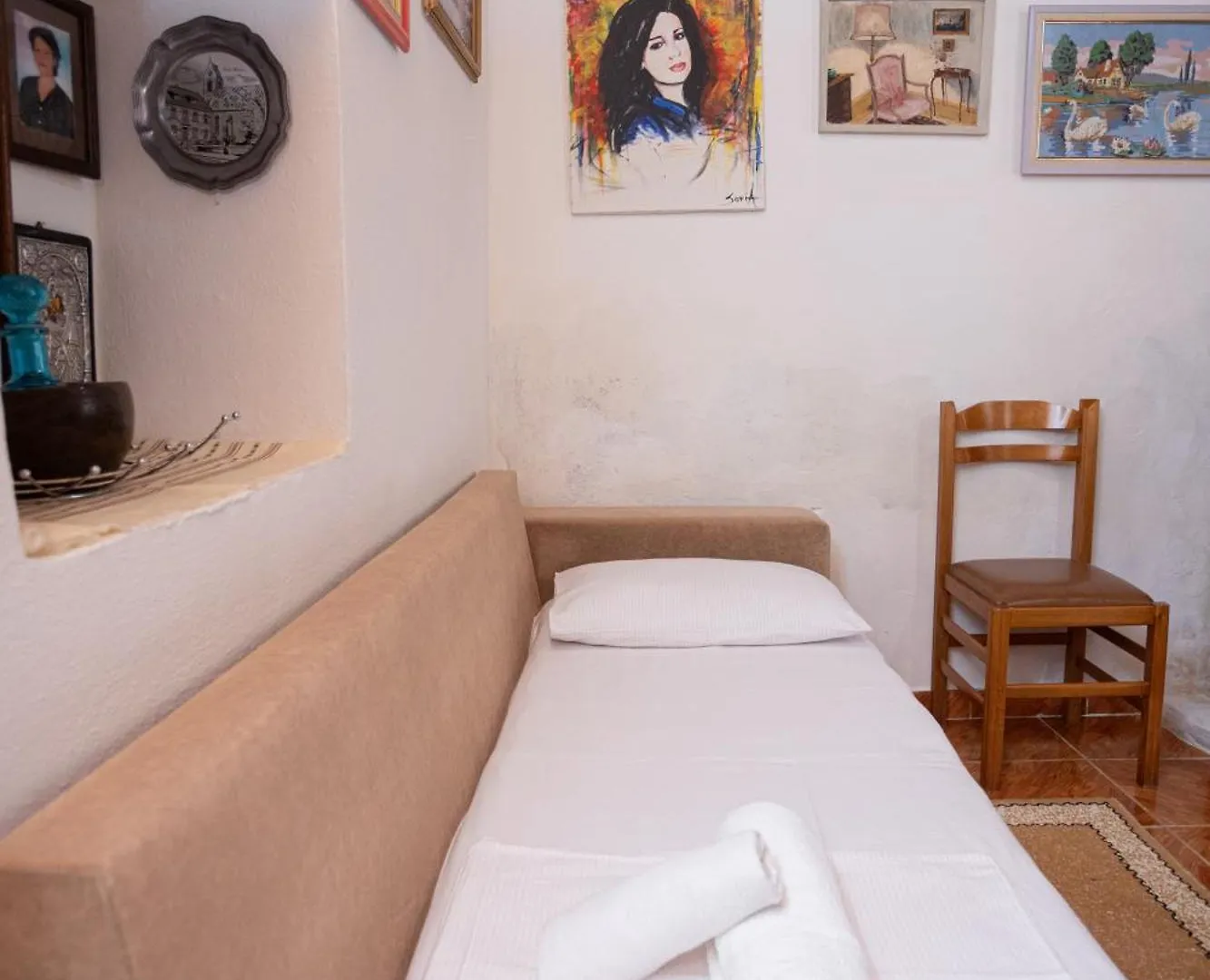 Apartment Guesthouse Near Llogara National Park Dukat