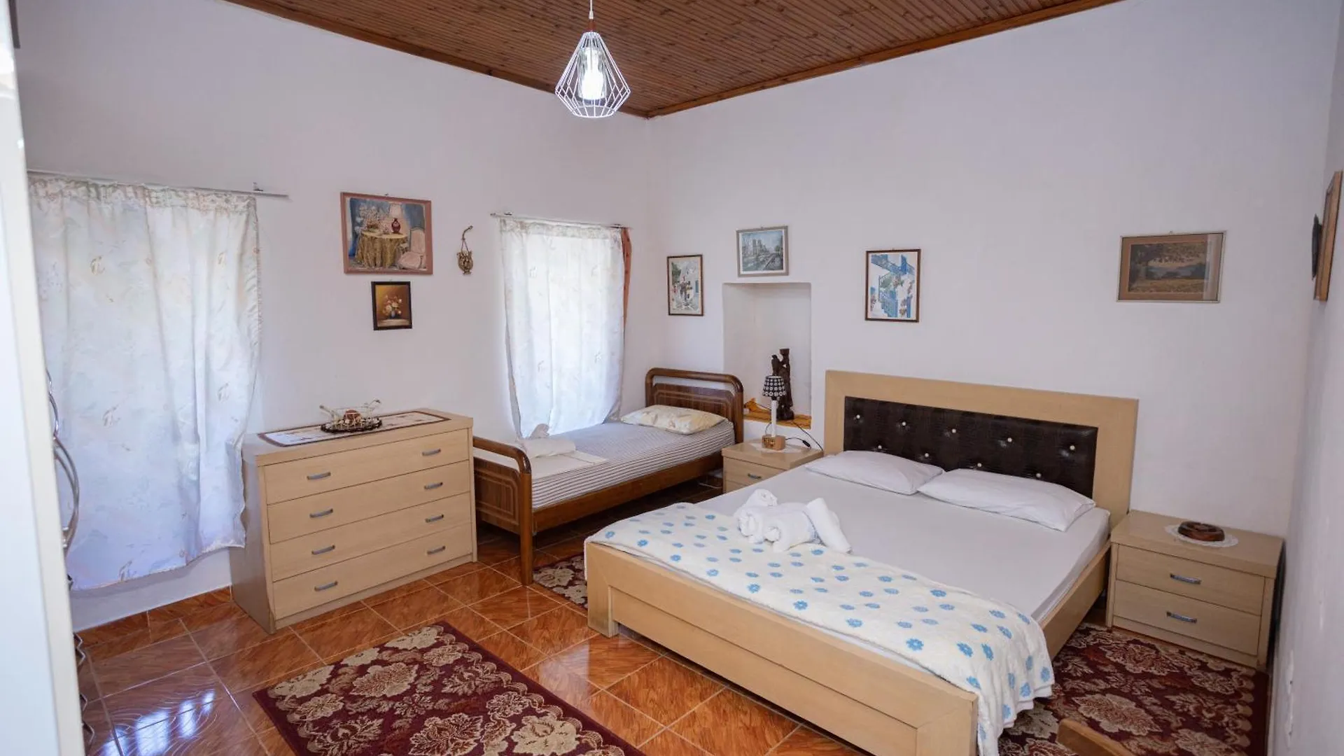 Apartment Guesthouse Near Llogara National Park Dukat