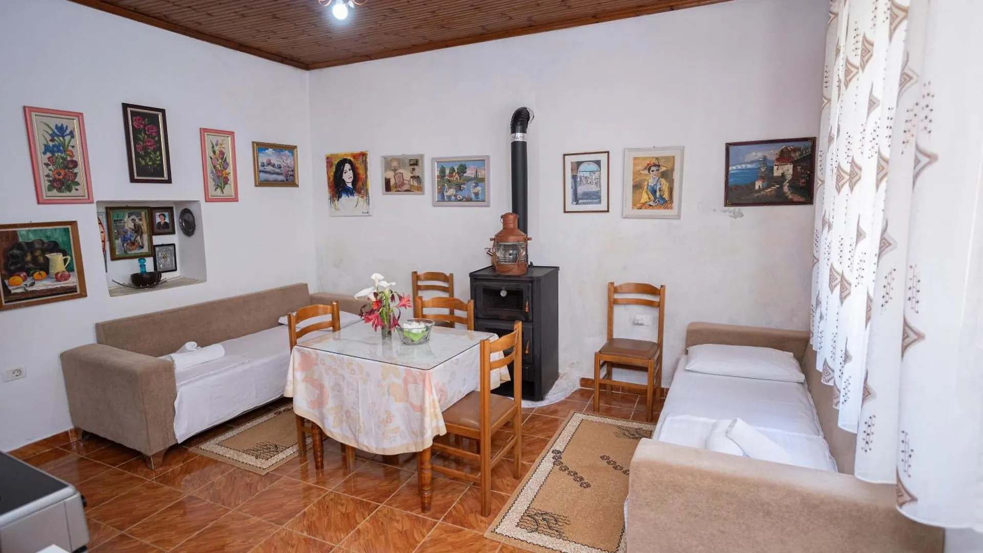 Guesthouse Near Llogara National Park Dukat 0*,