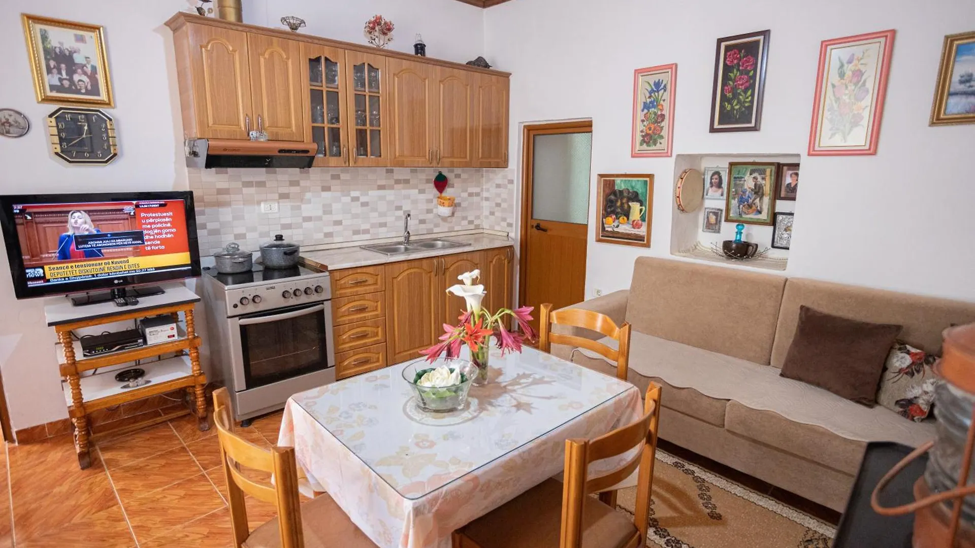 Apartment Guesthouse Near Llogara National Park Dukat